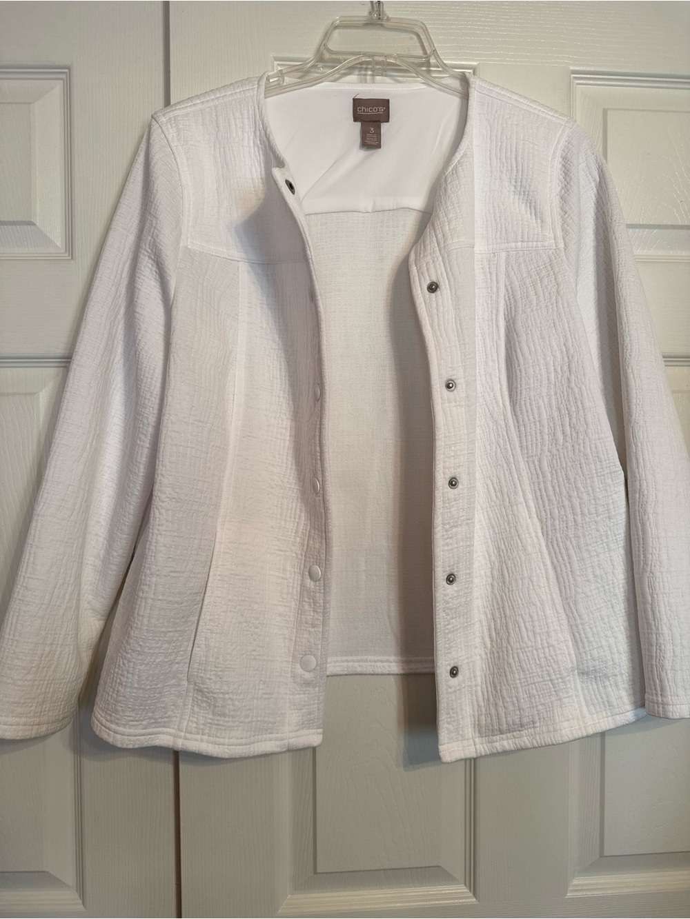 Chico's White Textured Snap-Front Shirt Jacket